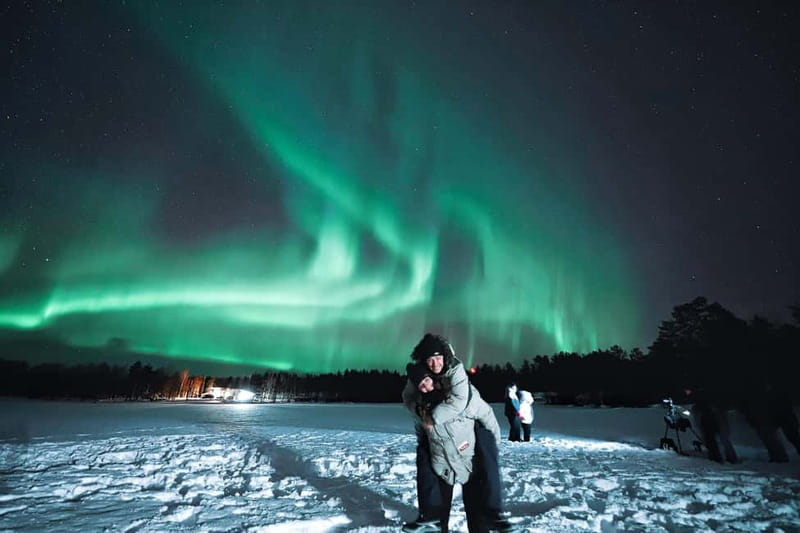 Rovaniemi: Northern Lights Family Tour with Photographer - Value: what $129 per person really covers