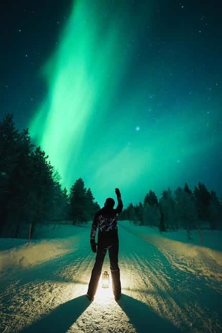 Rovaniemi: Northern Lights Group Tour with Guaranteed View - Price, Upgrades, and Value: Paying for More Time Under a Dark Sky