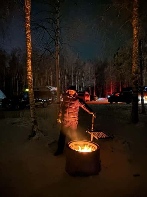 Rovaniemi: Northern Lights Hunters. Aurora + BBQ - Should You Book It for Your Rovaniemi Night?