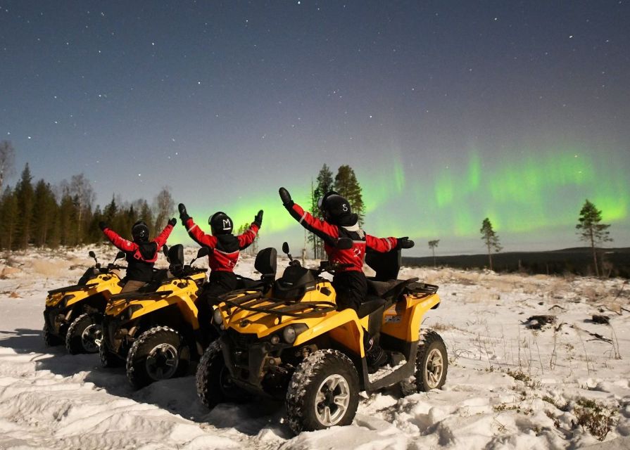 Rovaniemi: Northern Lights Quad Bike Tour - Waiting in the cold, but with real warm-ups