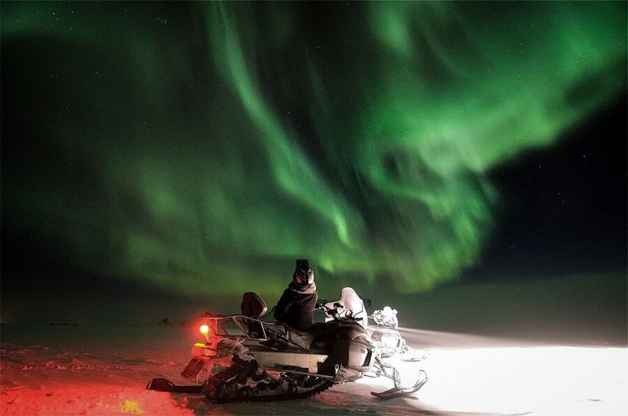 Rovaniemi: Northern Lights Snowmobile Hunt - Who should book this snowmobile aurora hunt