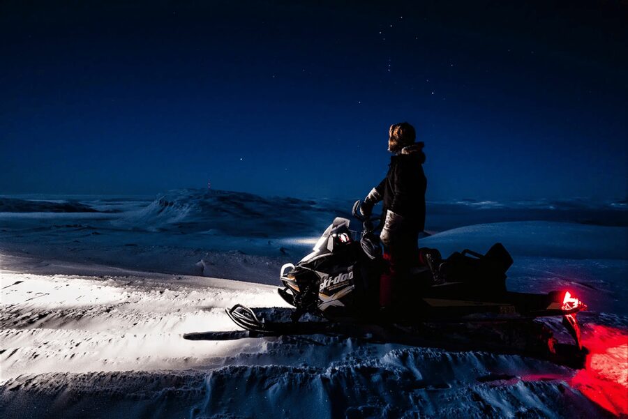 Rovaniemi: Northern Lights Snowmobile Safari with Campfire - Getting kitted and finding Arctic Lifestyle in Rovaniemi