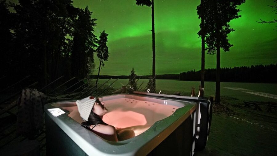 Rovaniemi: Private Sauna, Jacuzzi and Dinner - Private group comfort: best for couples, families, and “we don’t want to share”
