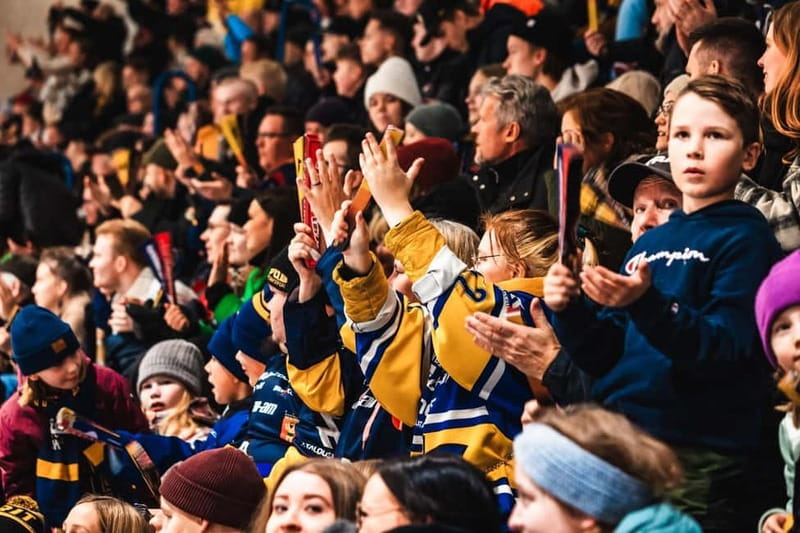 Rovaniemi: RoKi Hockey Ice Hockey Tickets - Lappi Arena logistics: where to exchange tickets and how to get in