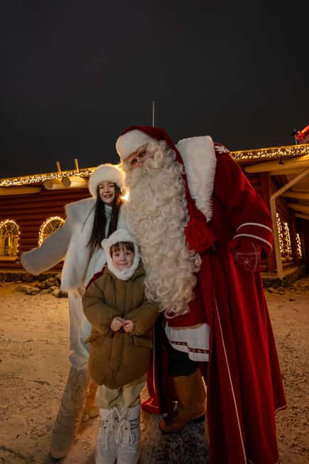 Rovaniemi: Santa Claus Village, Husky & Reindeer Tour - Rovaniemi pickup and the easy flow of a small group