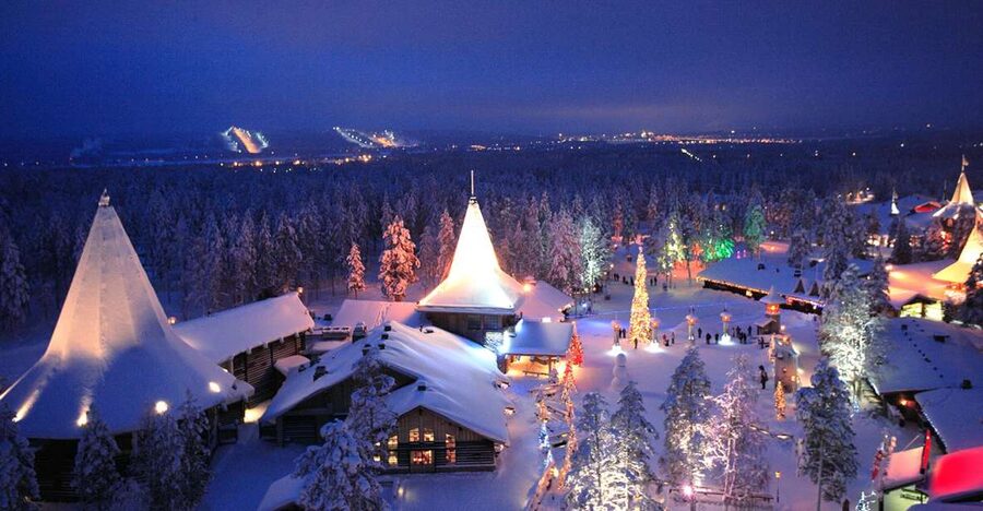 Rovaniemi: Santa Claus Village Visit with Hotel Pickup - Who this tour suits best in your family plan