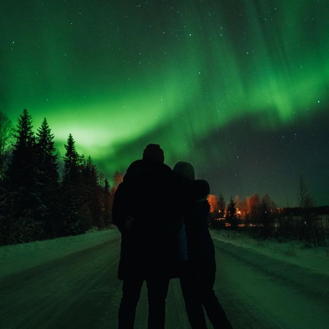 Rovaniemi: Small Group Aurora Hunt-full money back guarantee - Pickup near Rovaniemi, and why the start time can move