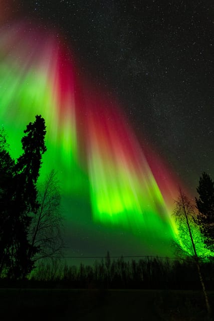 Rovaniemi: Small Group Northern Lights Guaranteed Sightings - Aurora Watching Reality Check: Bright on Camera vs Naked Eye
