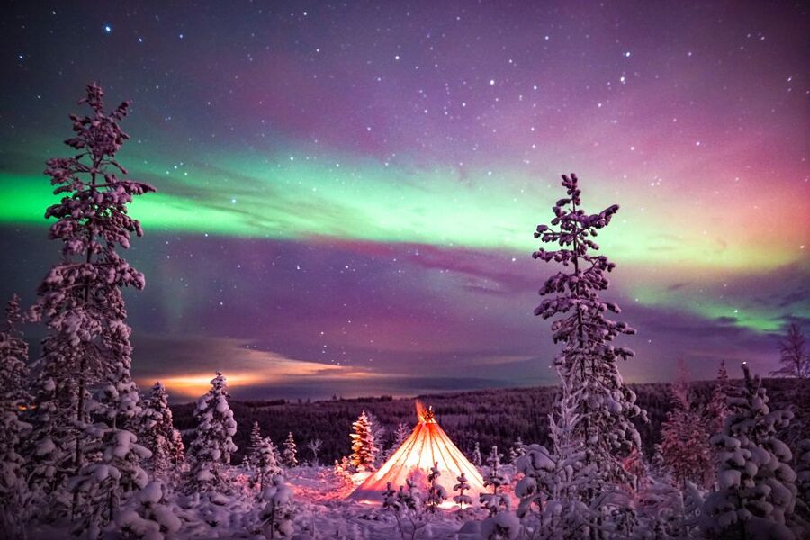 Rovaniemi: Small-Group Northern Lights Wilderness Tour - The campfire portion is not a gimmick