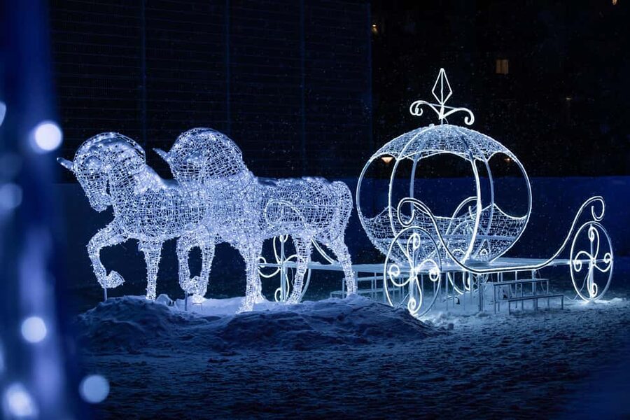 Rovaniemi: SnowGlow Winterpark Entry Ticket - Price and value at around $37 per person