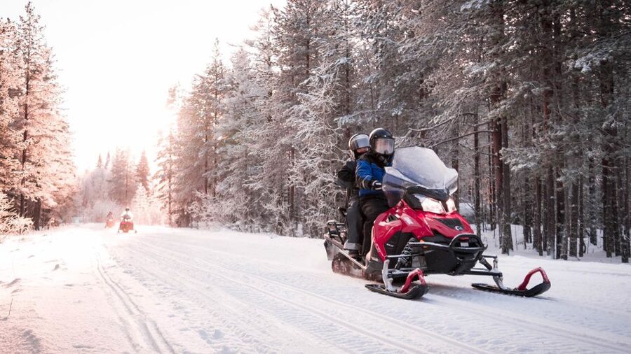 Rovaniemi: Snowmobile Safari into the Arctic Circle Forest - The Warm Gear Setup That Makes Winter Feel Manageable