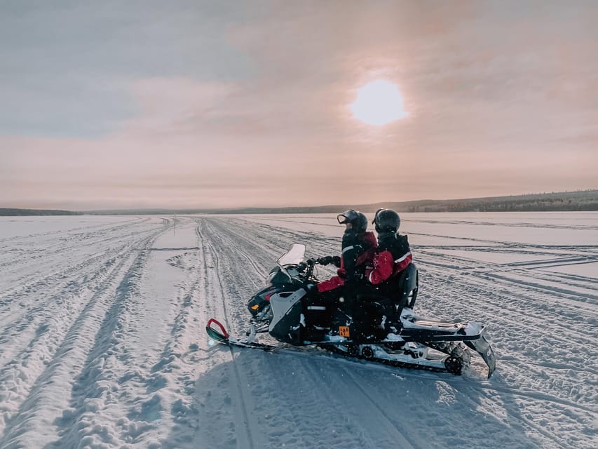Rovaniemi: Snowmobile Sprint Safari - Safety Briefing: The part that helps you relax instead of tense up