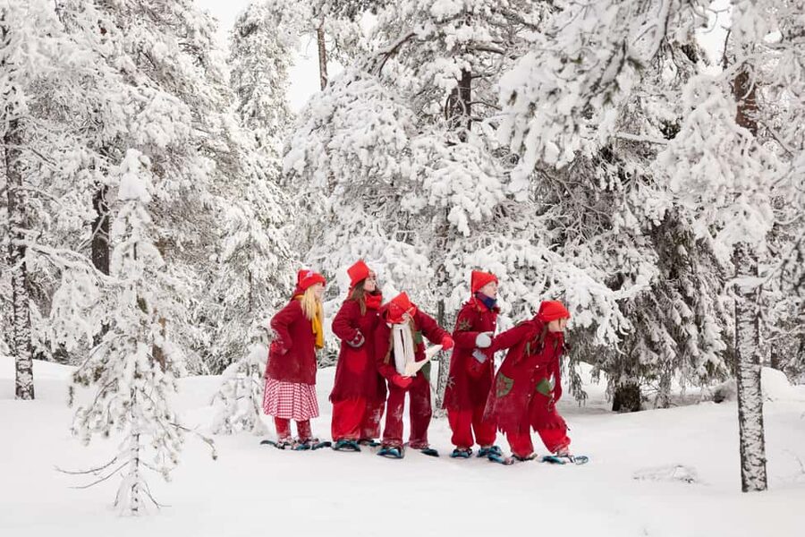 Rovaniemi: Snowshoe walk with Santa's cheerful Elf - Meet Popy or Melody, and why the Elf guide matters