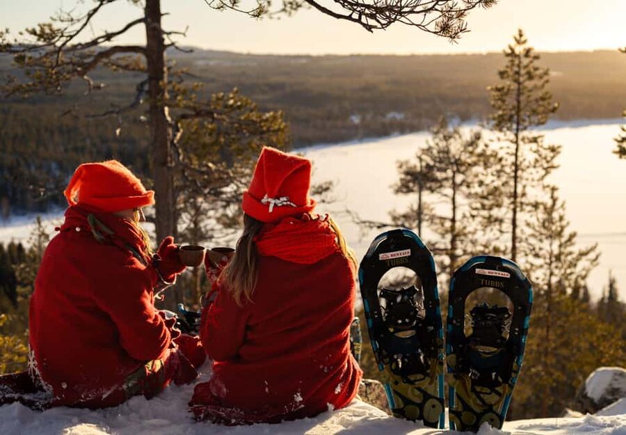 Rovaniemi: Snowshoe walk with Santa's cheerful Elf - What to wear and bring for real Arctic weather comfort