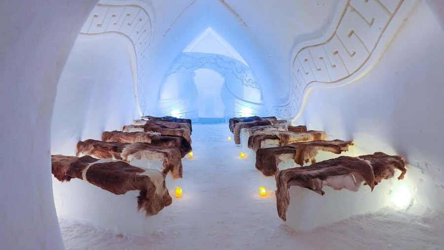 Rovaniemi: Visit Arctic Snow Hotel with Transfer - Pickup Timing: The 5-Minute Window Actually Matters