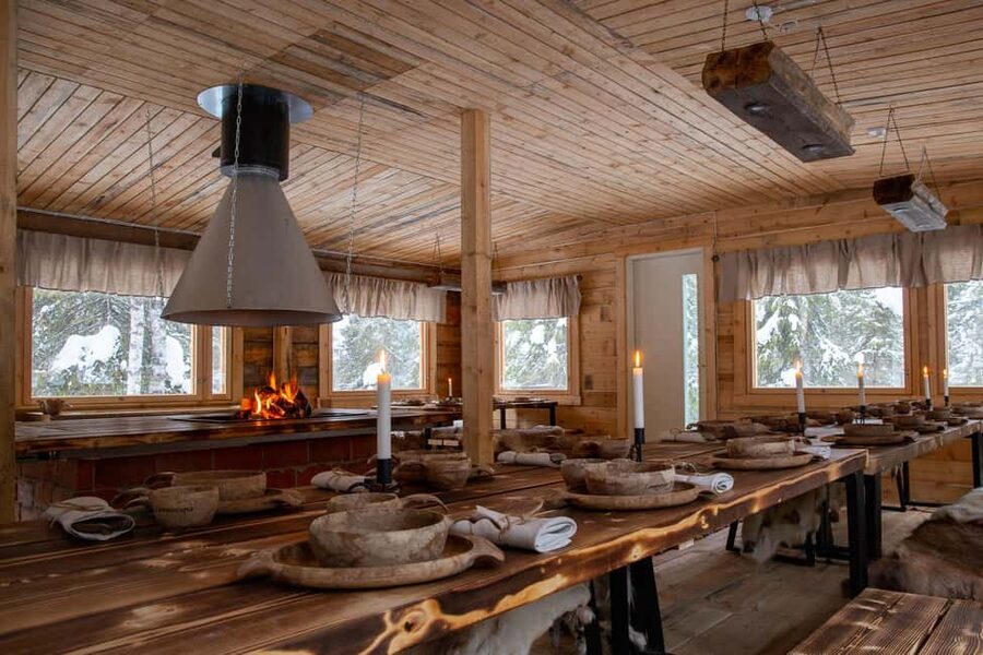 Ruka: Reindeer Ride with Snacks and Storytime - Grilled sausages, coffee or tea, and a homemade bun