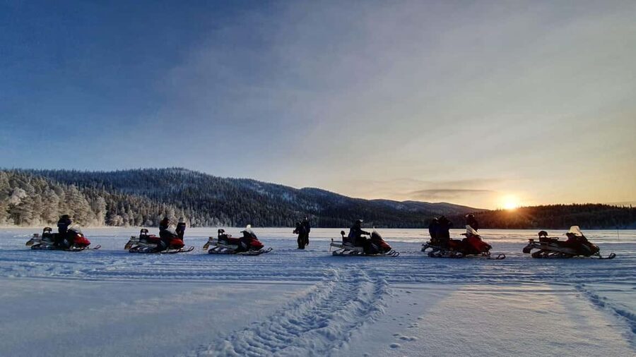 Ruka: Scenery Snowmobile Safari - The 2.5-hour ride through Ruka’s natural sights
