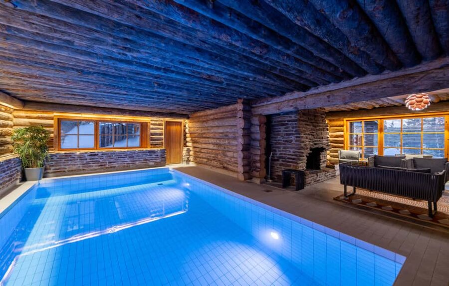 Saariselkä: Kuukkeli Saunaworld (Smoke Sauna) - Getting there from Kuukkeli Shopping Center, quick transfer, minimal hassle
