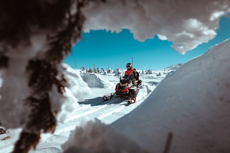 Saariselkä: Snowmobile Adventure for Adults - How fast will you go? Pace expectations and what to do about it