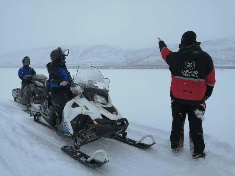 Saariselka: Snowmobile Safari on Tundra with BBQ - Getting kitted up for cold-weather speed (and why it matters)