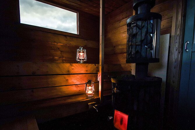 Sauna and Sightseeing Helsinki cruise - Suomenlinna anchoring: the UNESCO stop where the experience becomes real