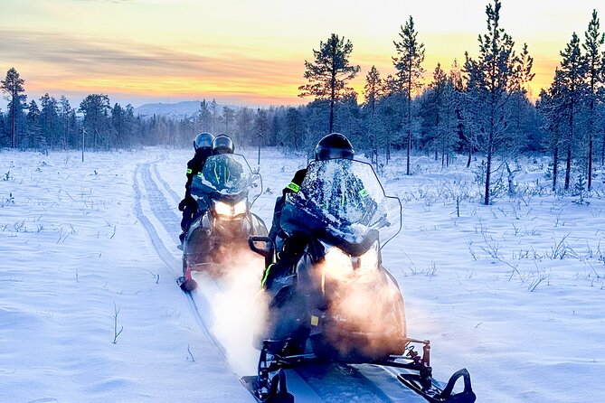 Small Group: Snowmobile Safari from Riverside Lodge 3h - The Cabin Reset: Warmth, Chocolate, and a Calm Ending