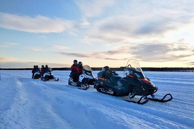 Snowmobile and Ice Fishing Experience - Warm yourself by the bonfire: Lappish BBQ and Arctic fish dishes