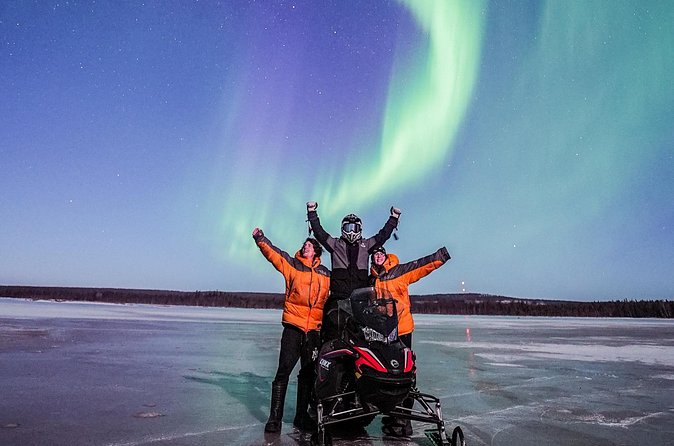 Snowmobile Night Tour Rovaniemi - Getting ready for night snowmobiling in Rovaniemi