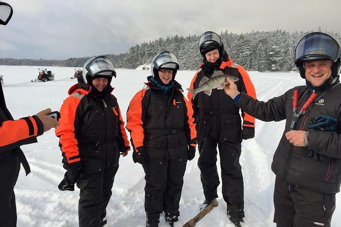 Snowmobile Safari in Helsinki Archipelago with Lunch - The island lunch break: Finnish BBQ over a campfire