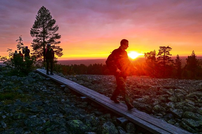 Sunset at the Arctic Circle - Price and value for a 5-hour sunset evening from Rovaniemi