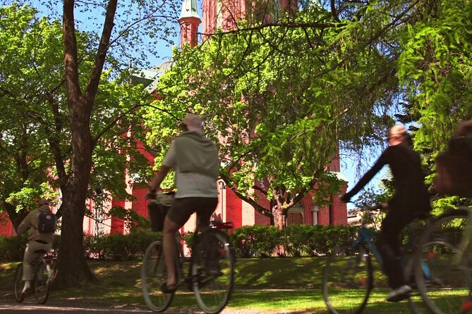 Tampere Scenic Bike Tour with Sauna and Local Flavors - Pispalan Uittotunneli and Tahmela Beach: water connections you can cycle to