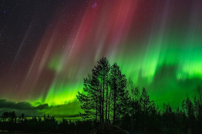 The Ultimate Guaranteed Aurora Hunt - Photography and the included photos and video