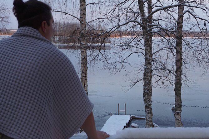 Traditional Finnish Sauna and Ice Swimming in Rovaniemi - Entering the Traditional Sauna: Heat, Steam, and Essential Oils