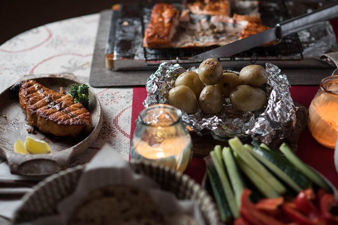 Traditional Lappish evening in the wilderness with dinner - Who Should Book This Sauna and Dinner Tour
