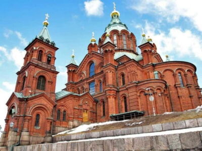 Ultimate Helsinki & Porvoo Tour– Private Car & Local Stories