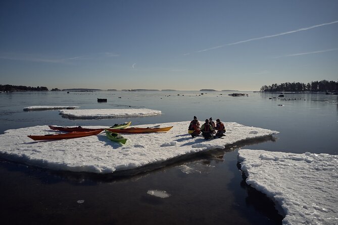 Winter kayaking in Eastern Helsinki archipelago - Paddle Lesson First: How the Tour Keeps You in Control