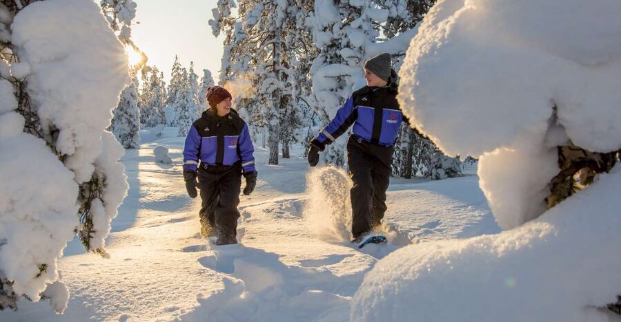 Ylläs: Forest Hike with Snowshoes - Ylläsjärvi departure: gear, warmth, and a smooth start