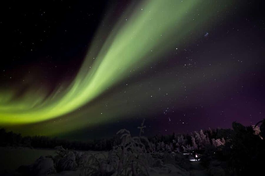 Ylläs: Guided Night Skiing Tour Under the Arctic Sky - Who should book this night skiing tour