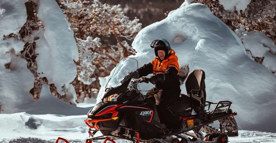 Ylläs: Snowmobiling ABC - The About 15 km Ride Through Frozen Forests, Lakes, and Swamps